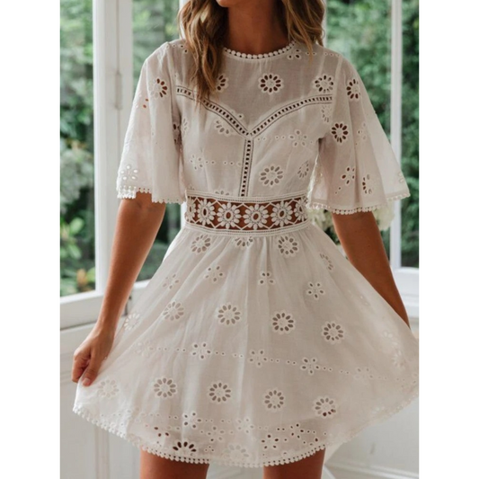 Ammra - weißes Sommerkleid mit Hohlraumdruck