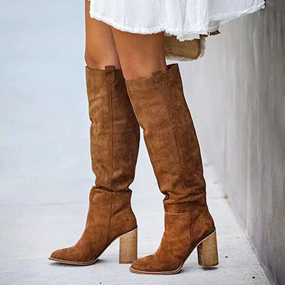 Sienna - Stiefel mit hohem Blockabsatz aus Wildleder für einen Boho-Chic und bequemen Look