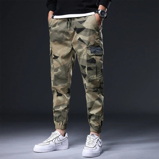 Patrick - Camouflage-Hose im Streetstyle