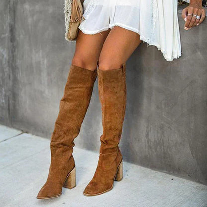 Sienna - Stiefel mit hohem Blockabsatz aus Wildleder für einen Boho-Chic und bequemen Look