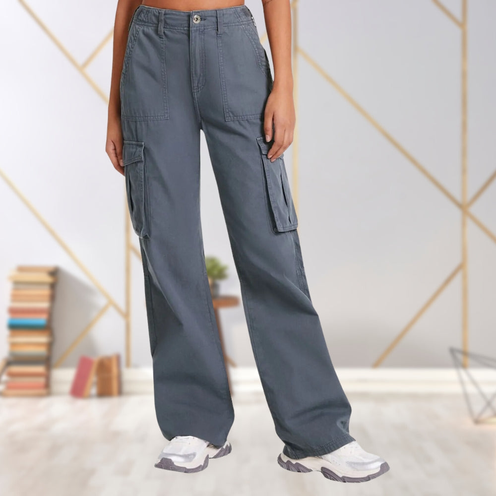 Fay Cargo Pants mit verstellbarem Bund für eine schlanke Taille und bequeme Passform